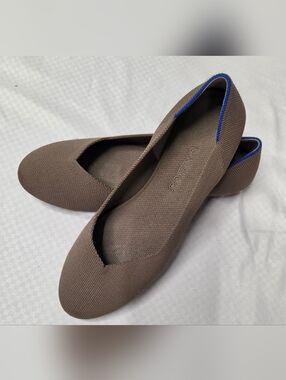 Rothy's Flat Rounded Toe Portabello, Size 9.5 Washable Sustainable Neutral